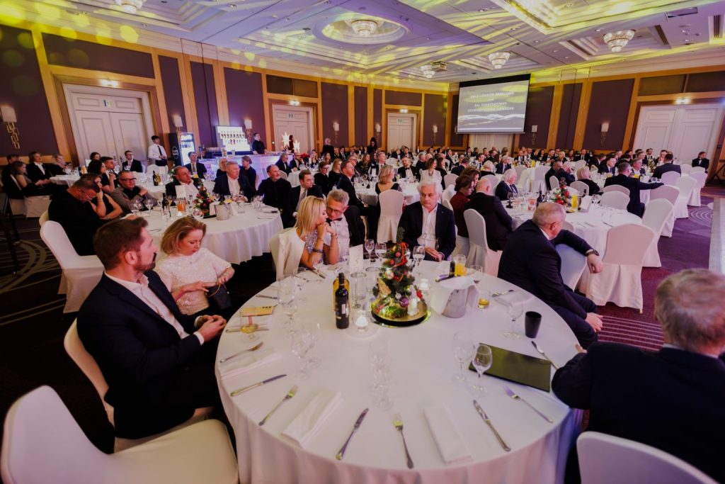 Biznes z sercem. Relacja z Gali Liderów Przełomu oraz Balu Charytatywnego Stowarzyszenia SIEMACHA