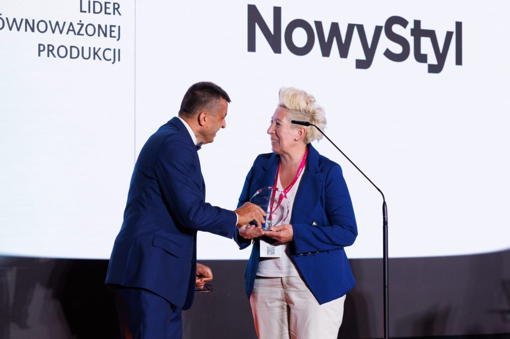 Nowy Styl receives “Leader in Sustainable Production” award