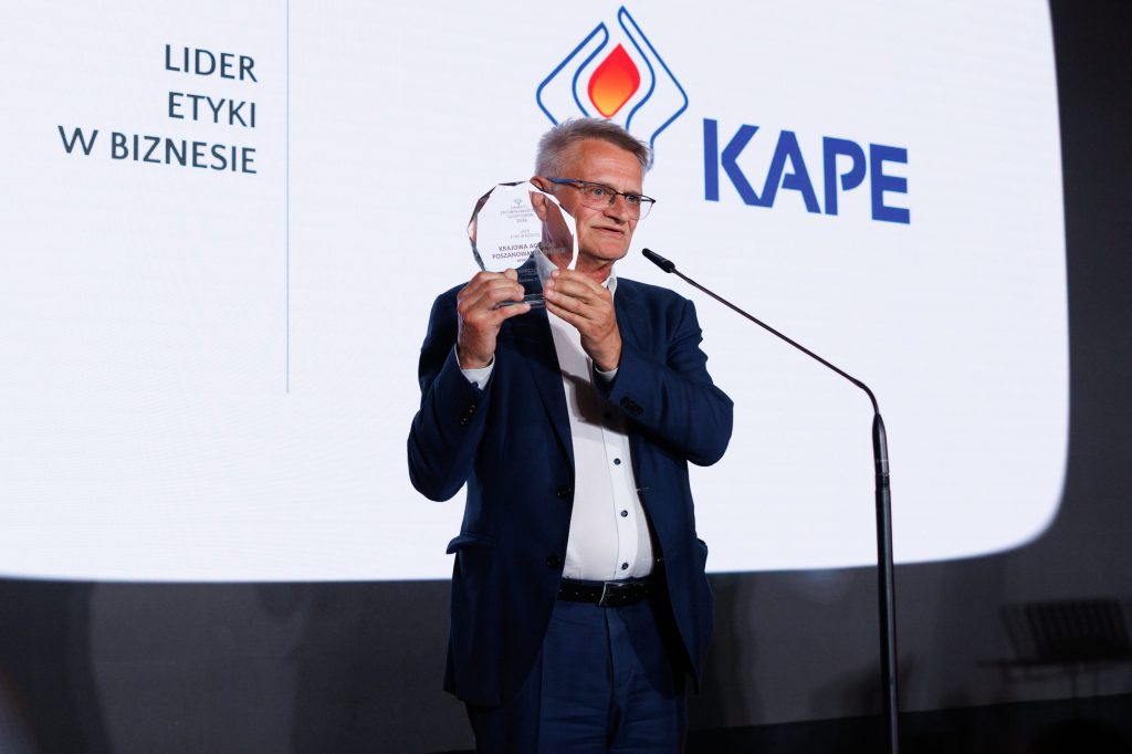 KAPE wyróżniona tytułem „Lider etyki w biznesie” na Sustainable Economy Summit 2026